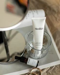 Medik8 Balance Moisturiser With Glycolic Acid Activator -Care Products Store Medik8GlycolicAcid