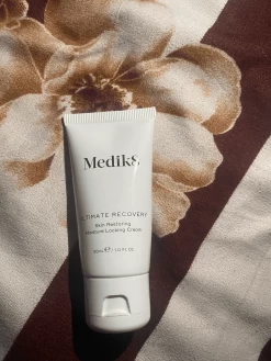 Medik8 Ultimate Recovery -Care Products Store Medik8UltimateRecoveryIntense30ml