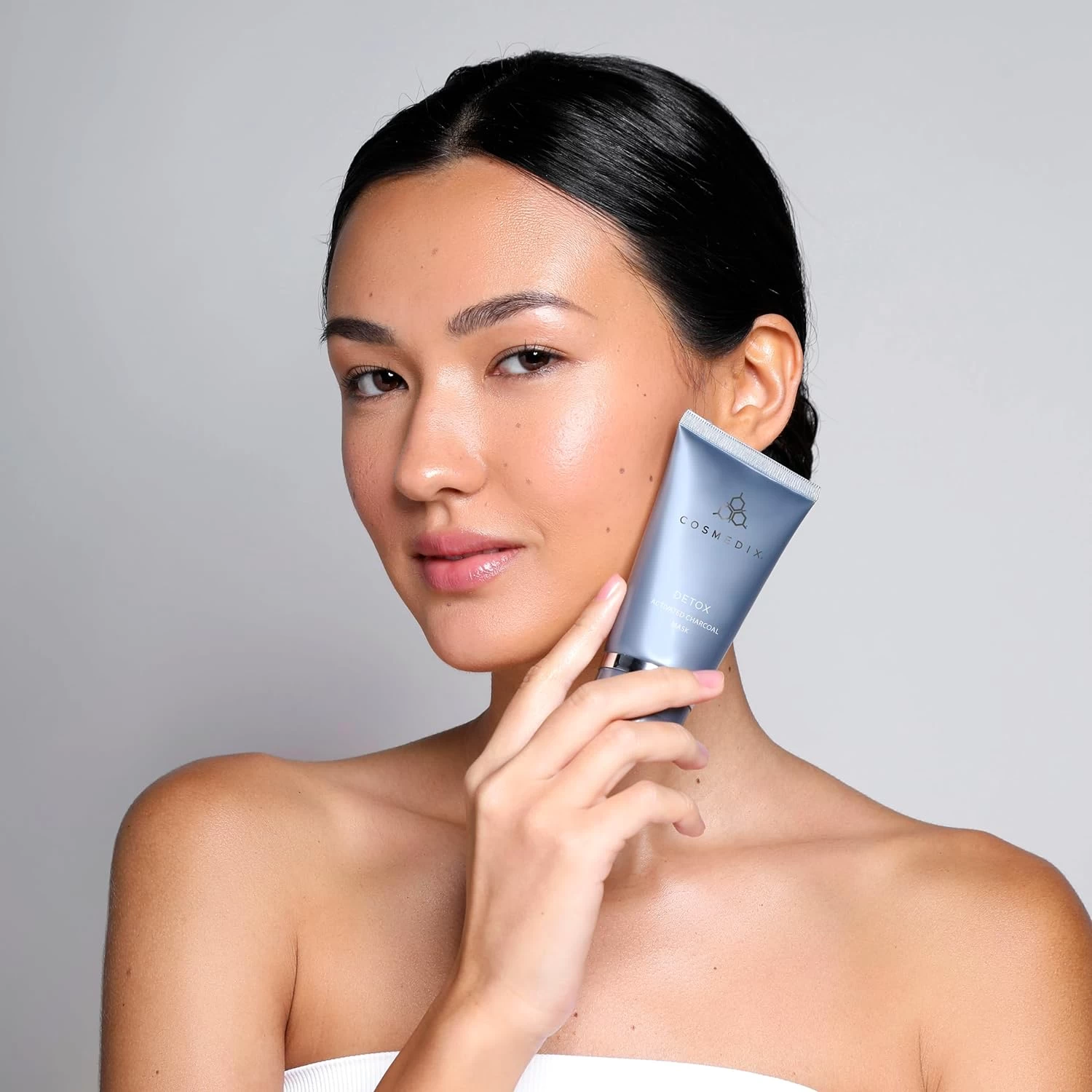 Cosmedix Detox Mask 9 Cosmedix Detox Mask - Image 9