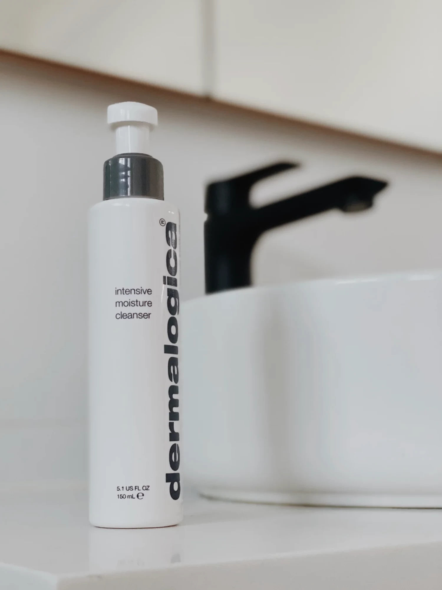 Dermalogica Intensive Moisture Cleanser 6 Dermalogica Intensive Moisture Cleanser - Image 6